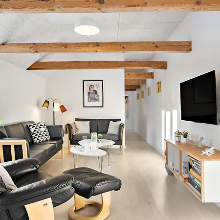 Holiday home 3 Bedroom Stunning In *