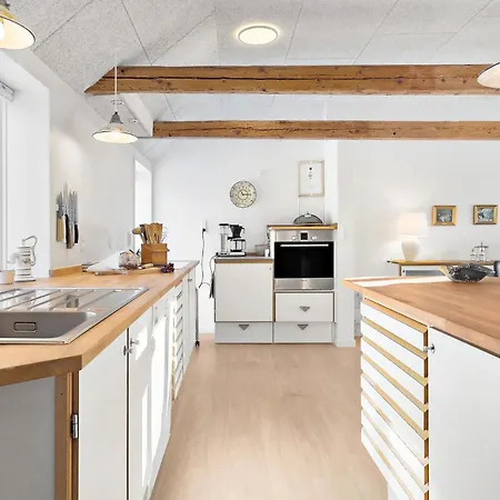 3 Bedroom Stunning In Casa vacanze *