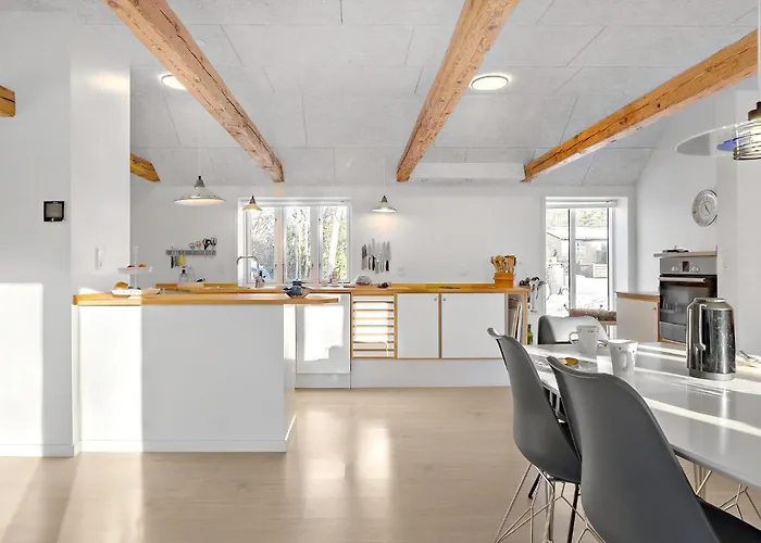 3 Bedroom Stunning In * Løkken