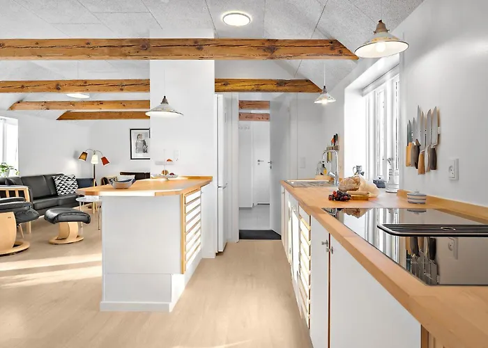 Ferienhaus 3 Bedroom Stunning In