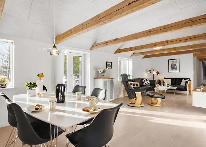 3 Bedroom Stunning In Løkken